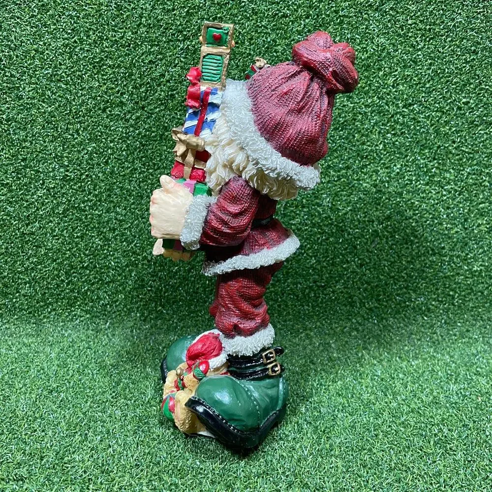Resin Santa Holding Christmas Presents Figurine 9